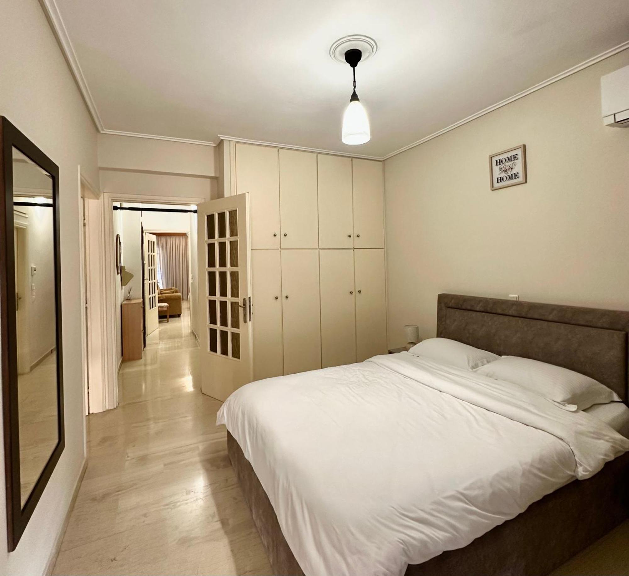 Mamour Apartment In Aten Exteriör bild